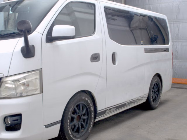 NISSAN NV350 CARAVAN