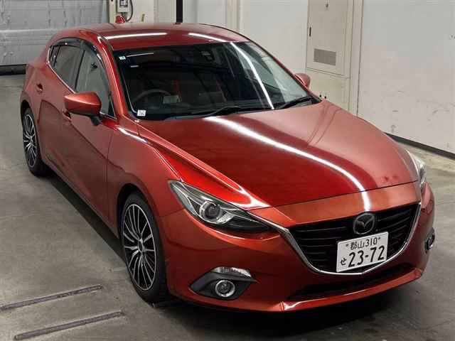 MAZDA AXELA