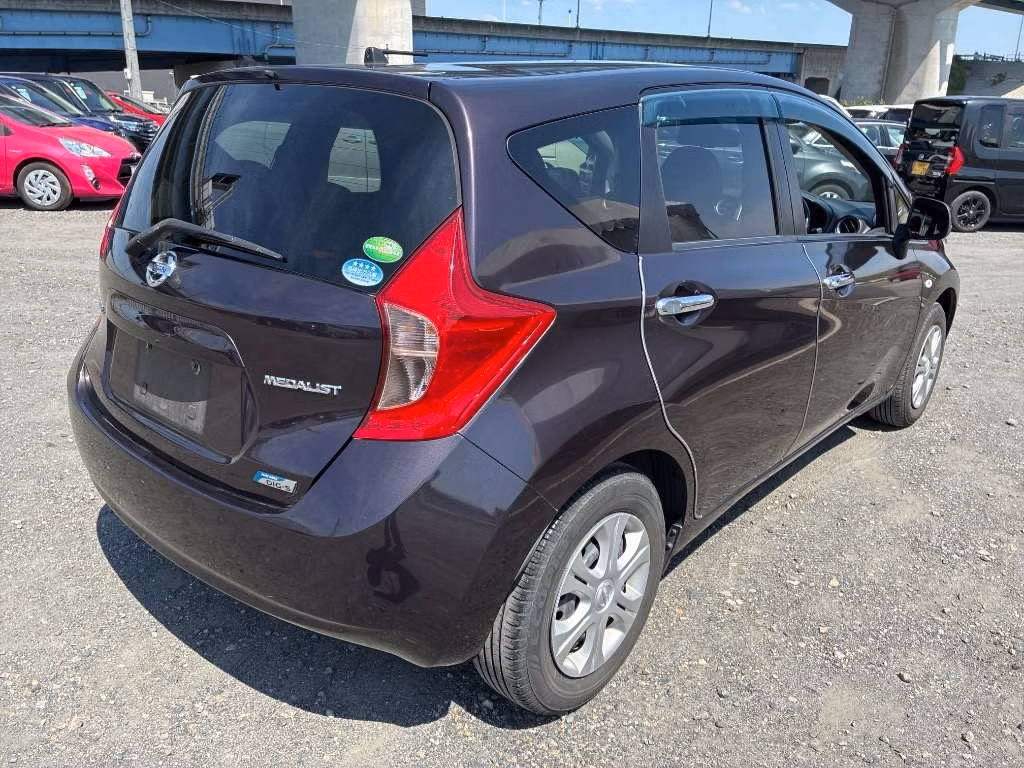 NISSAN NOTE