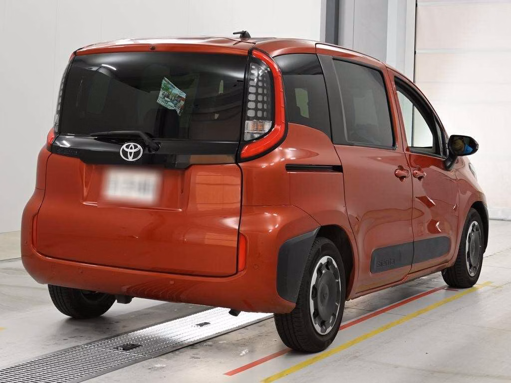 TOYOTA SIENTA