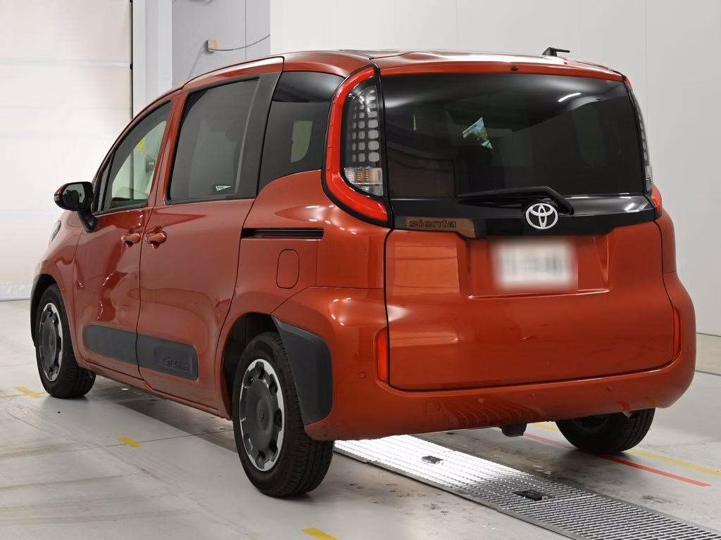 TOYOTA SIENTA