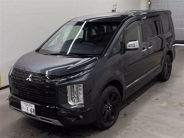 MITSUBISHI DELICA D:5