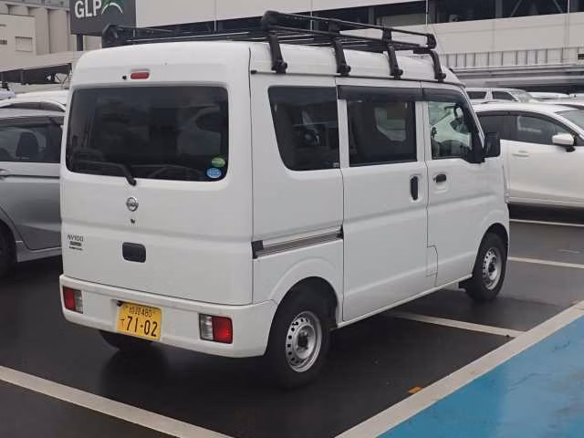 NISSAN NV100 CLIPPER