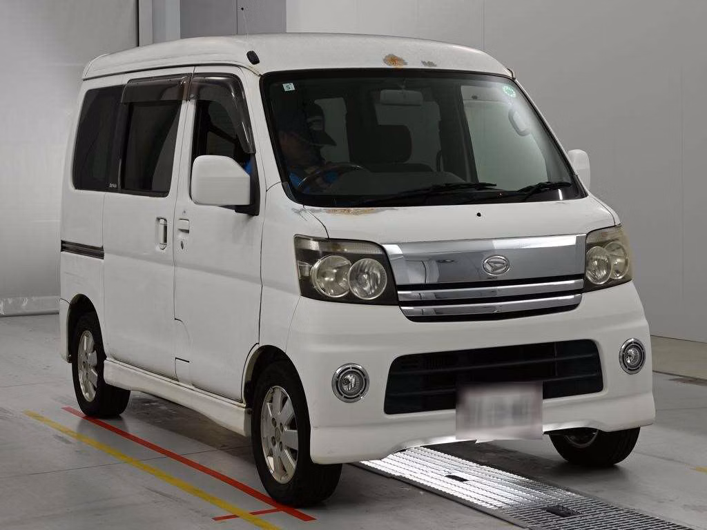 DAIHATSU ATRAI