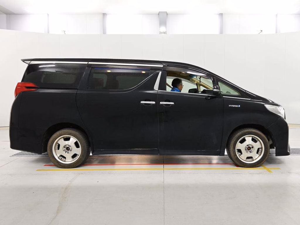 TOYOTA ALPHARD