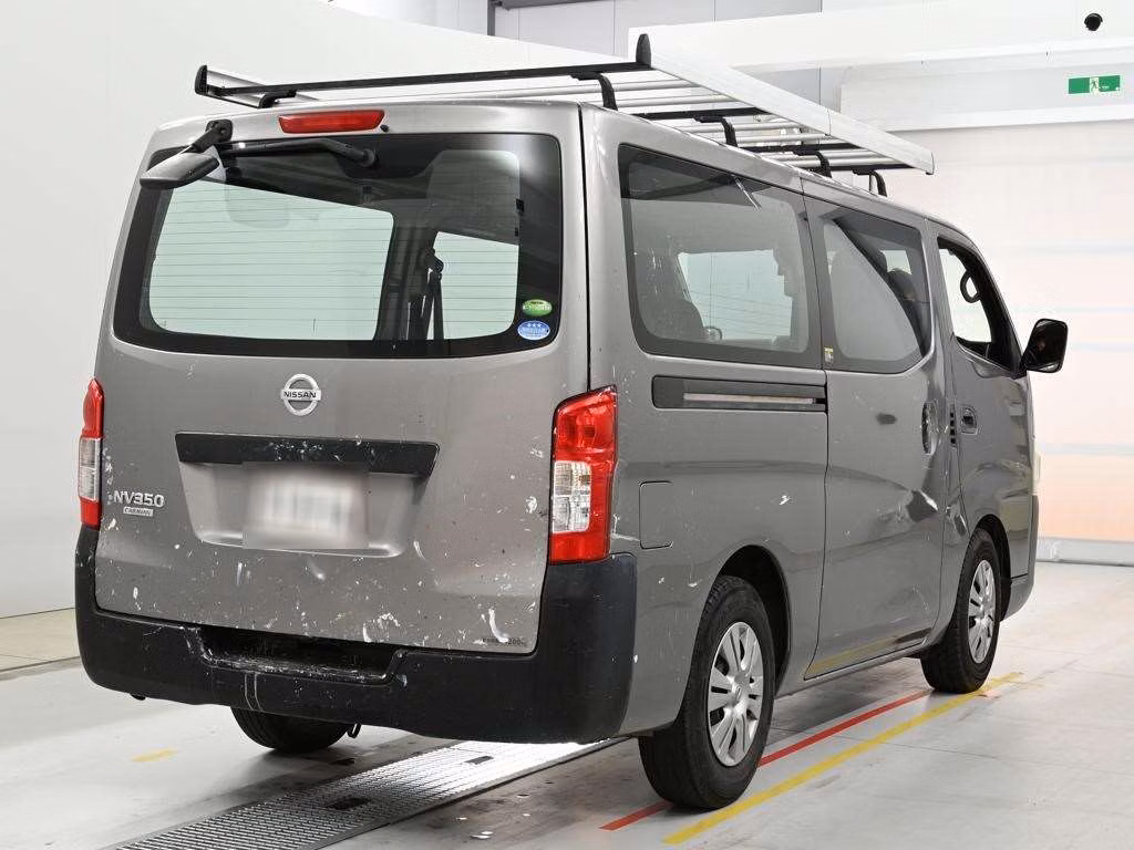 NISSAN NV350 CARAVAN