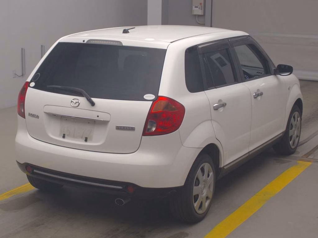 MAZDA VERISA