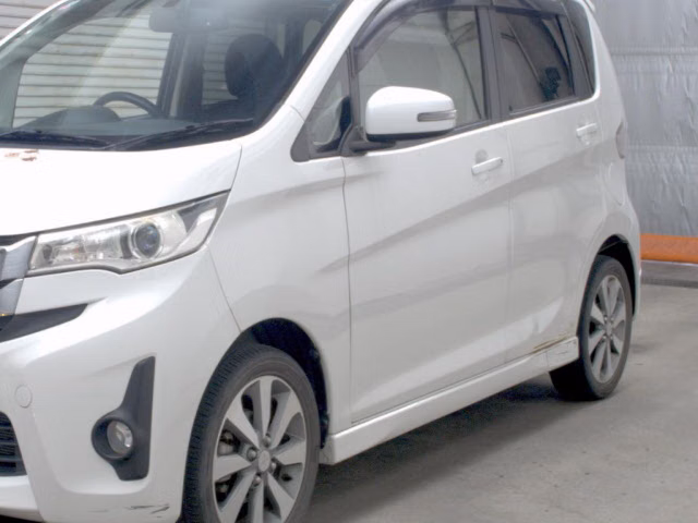 MITSUBISHI EK CUSTOM