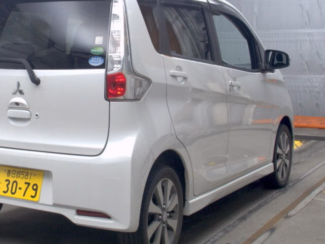 MITSUBISHI EK CUSTOM