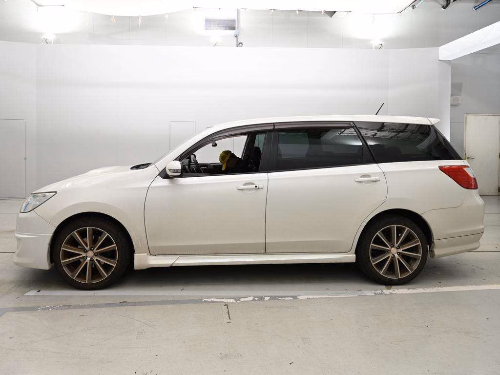 SUBARU EXIGA