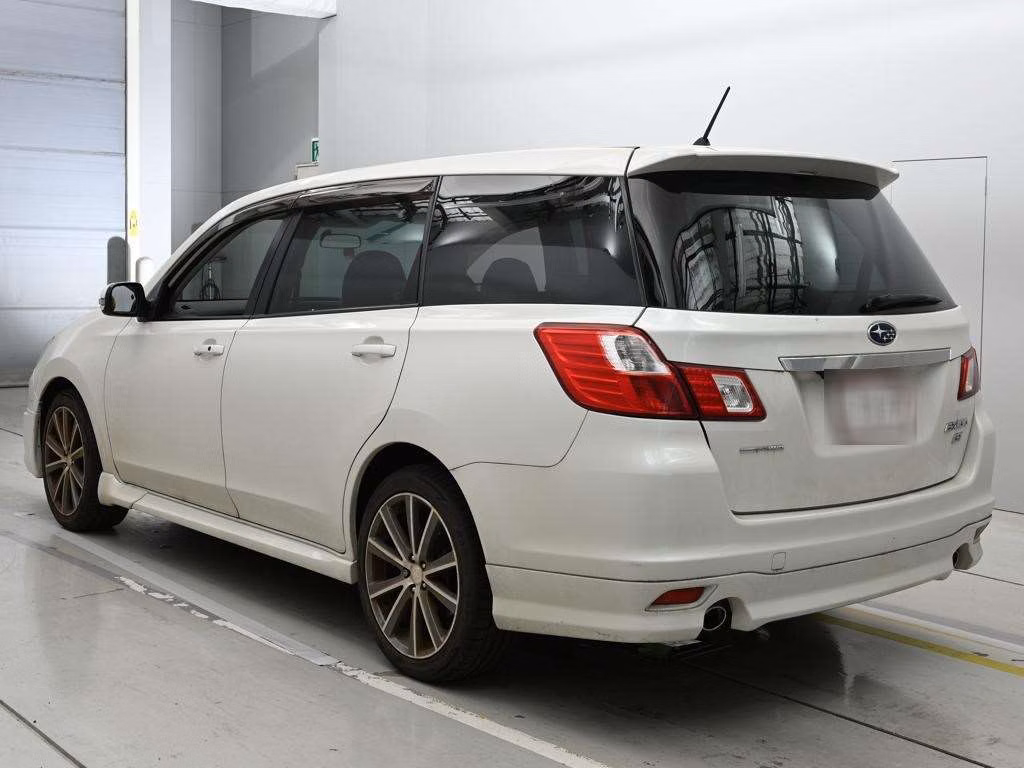 SUBARU EXIGA