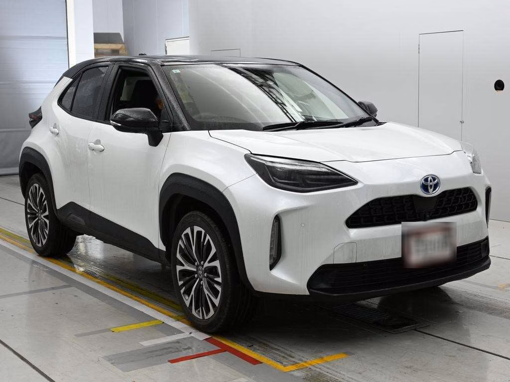 TOYOTA YARIS CROSS