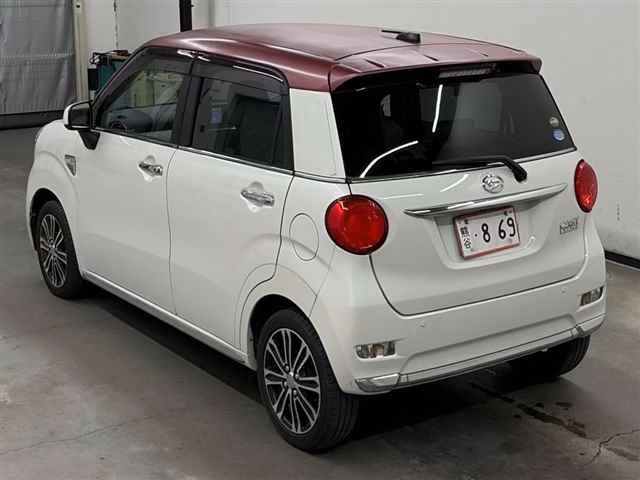 DAIHATSU CAST