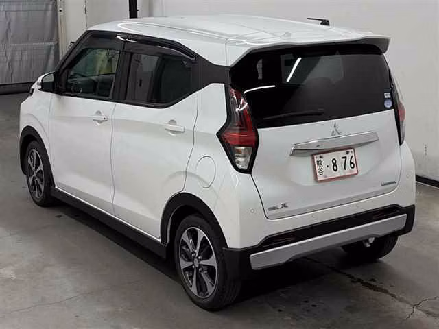 MITSUBISHI EK X