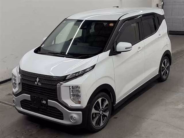 MITSUBISHI EK X