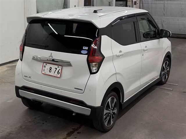 MITSUBISHI EK X