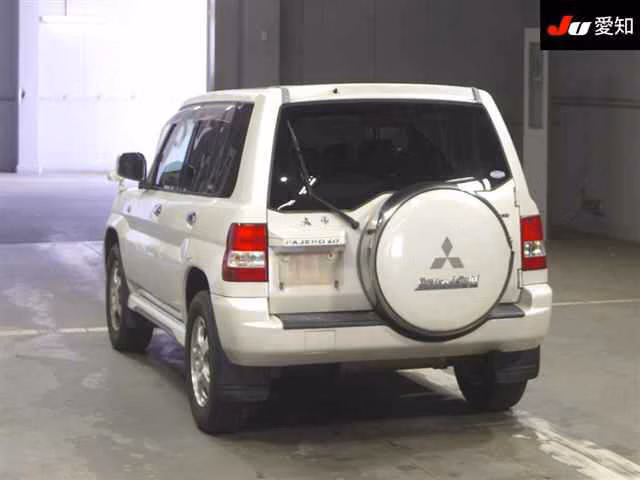 MITSUBISHI PAJERO IO