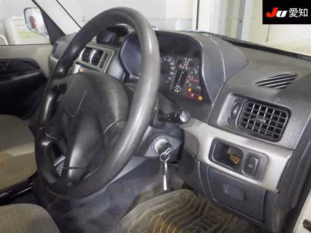 MITSUBISHI PAJERO IO