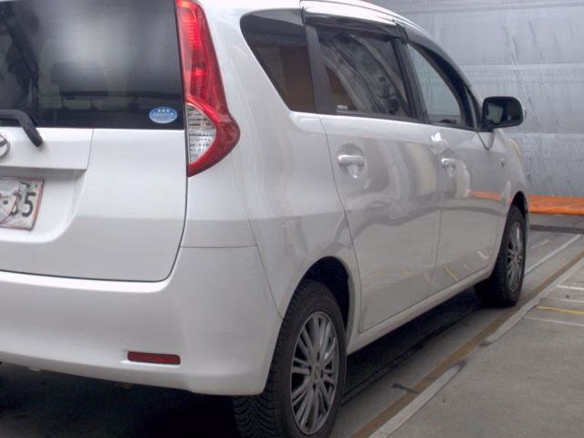 TOYOTA PASSO SETTE