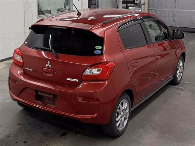MITSUBISHI MIRAGE
