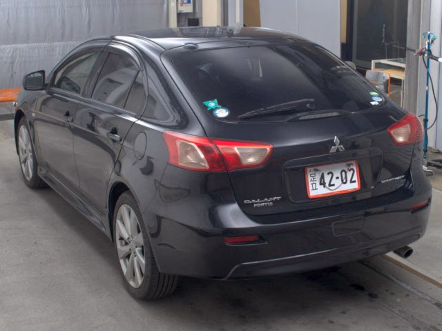 MITSUBISHI GALANT FORTIS