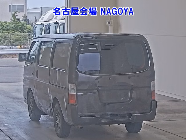 NISSAN CARAVAN