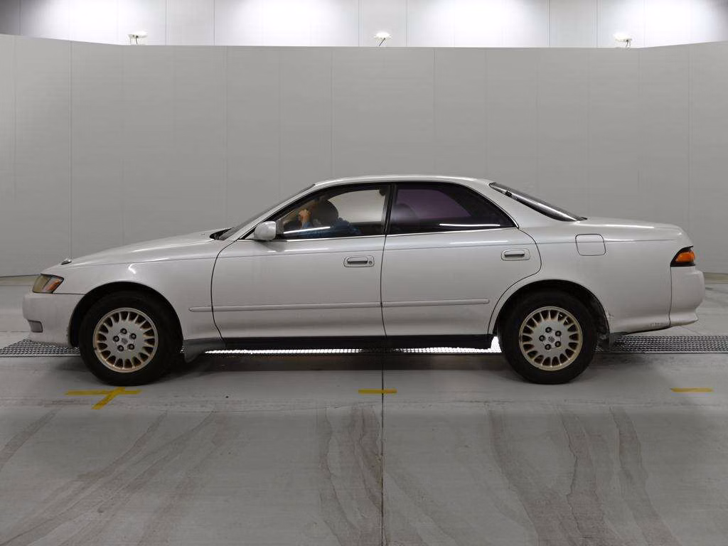 TOYOTA MARK II