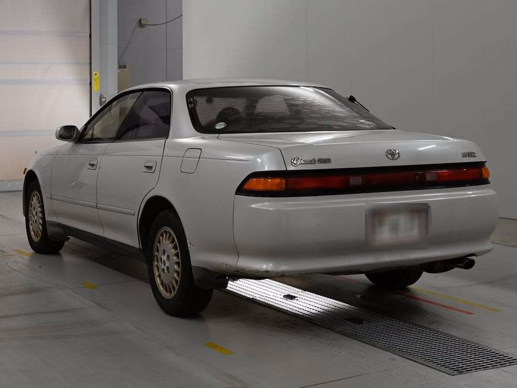 TOYOTA MARK II