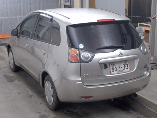 MITSUBISHI COLT PLUS