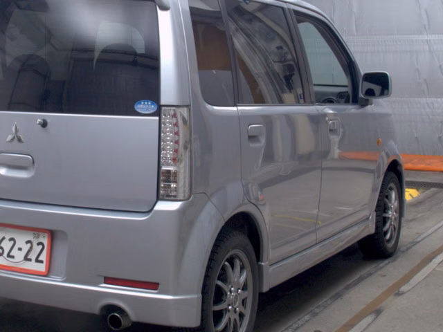 MITSUBISHI EK SPORT