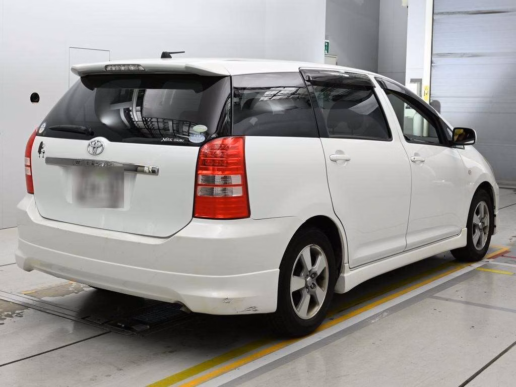 TOYOTA WISH