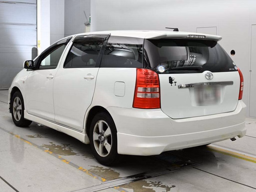 TOYOTA WISH