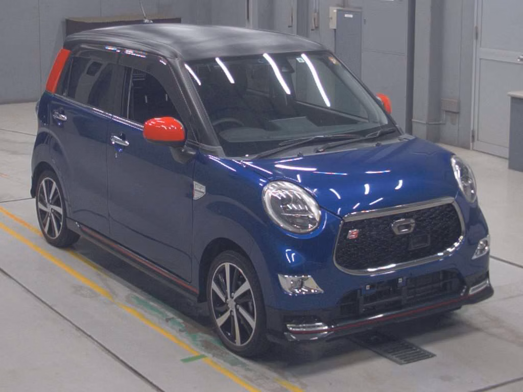 DAIHATSU CAST