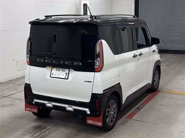 MITSUBISHI DELICA MINI