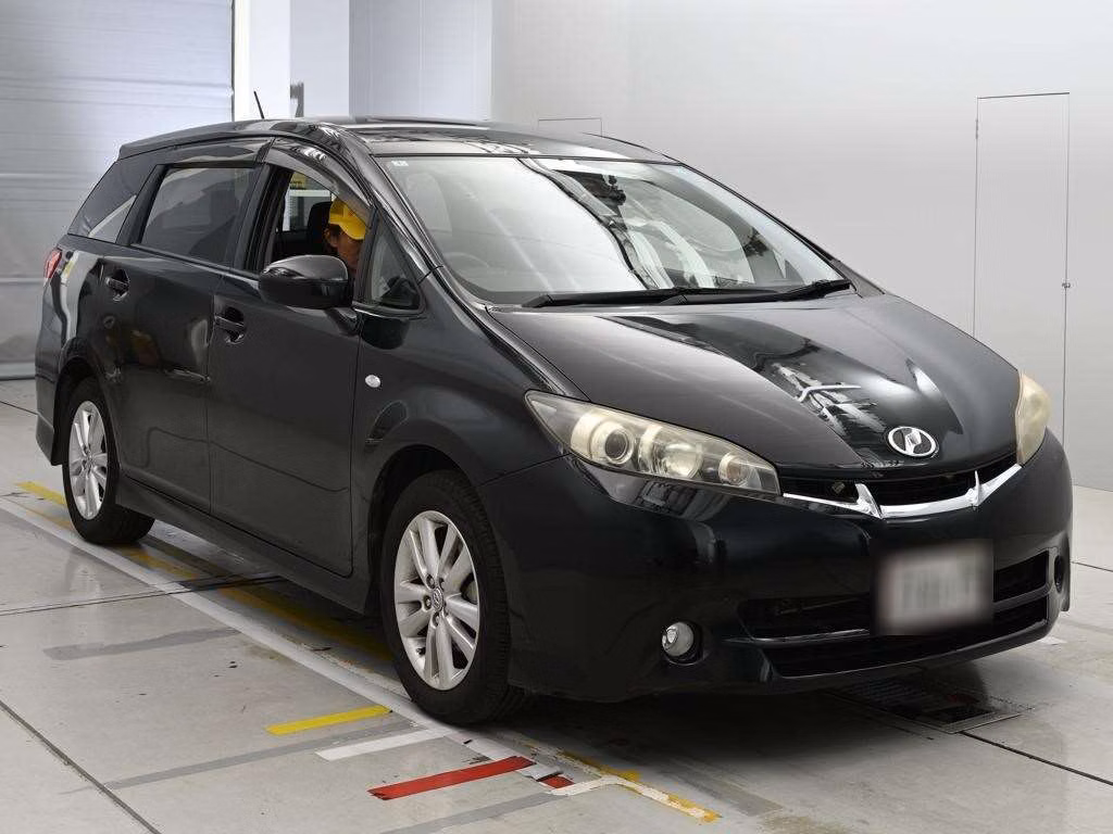 TOYOTA WISH