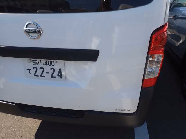 NISSAN NV350 CARAVAN