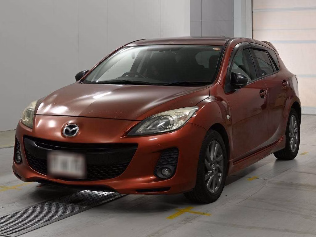 MAZDA AXELA
