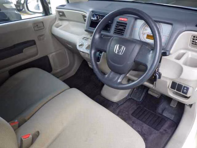 HONDA LIFE