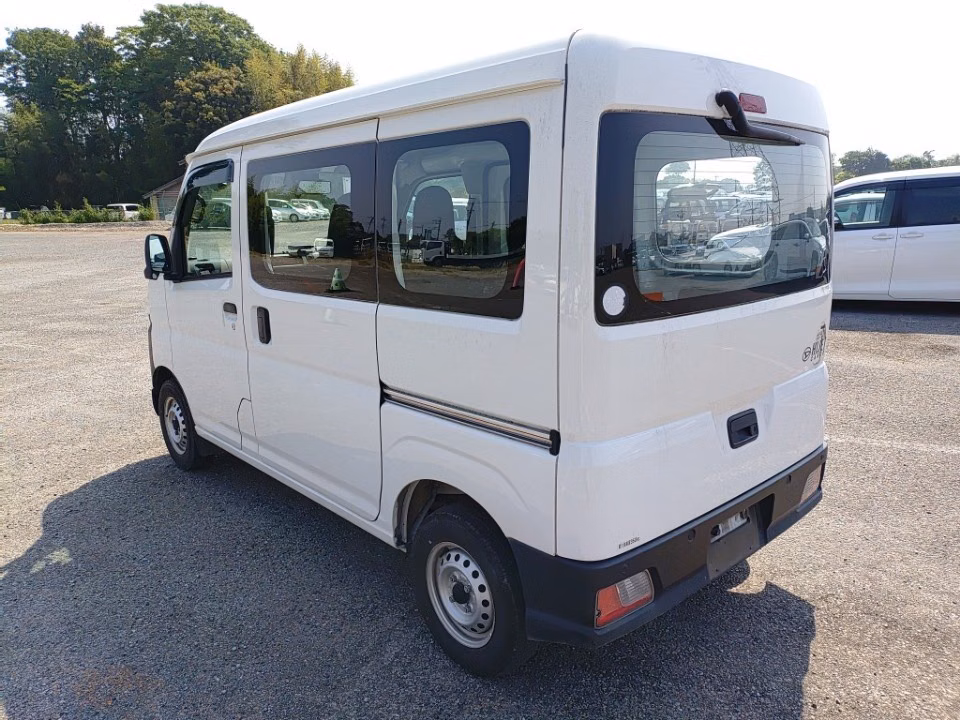 DAIHATSU ATRAI