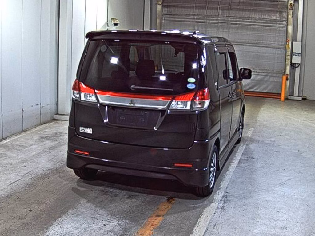 MITSUBISHI DELICA D:2