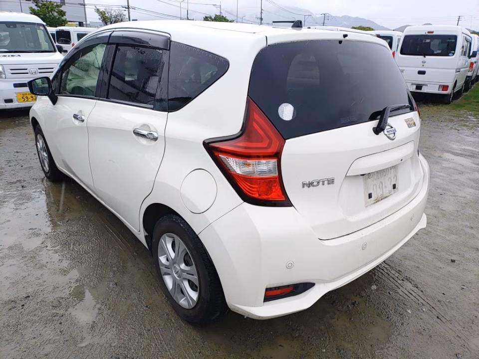 NISSAN NOTE