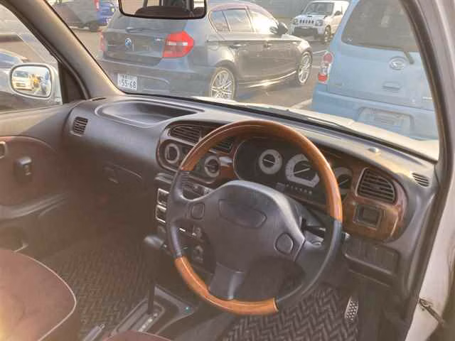 DAIHATSU MIRA GINO
