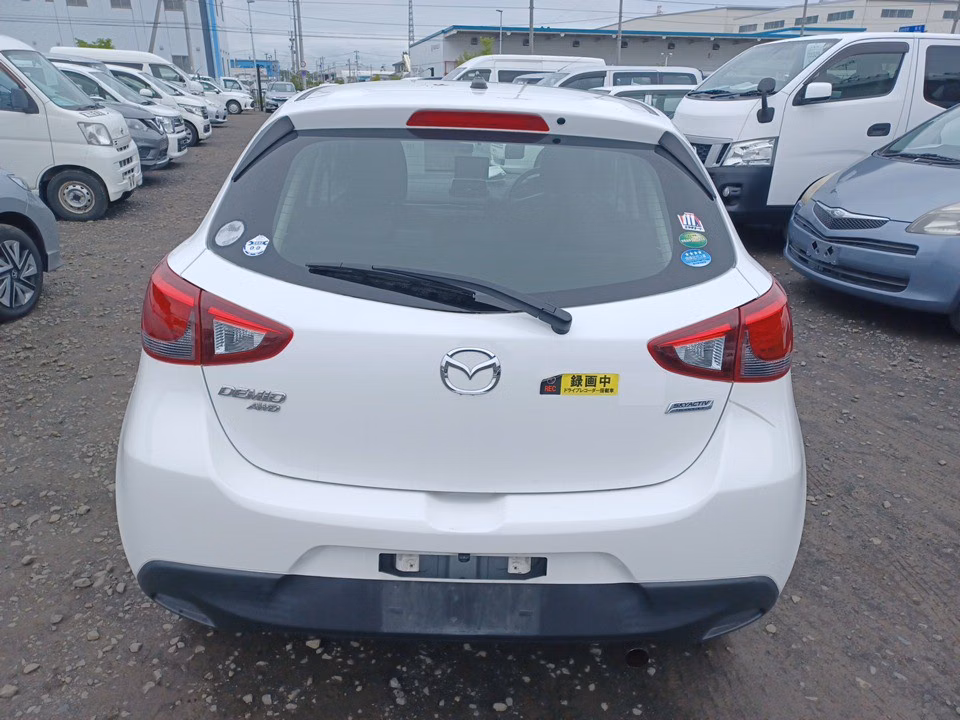 MAZDA DEMIO