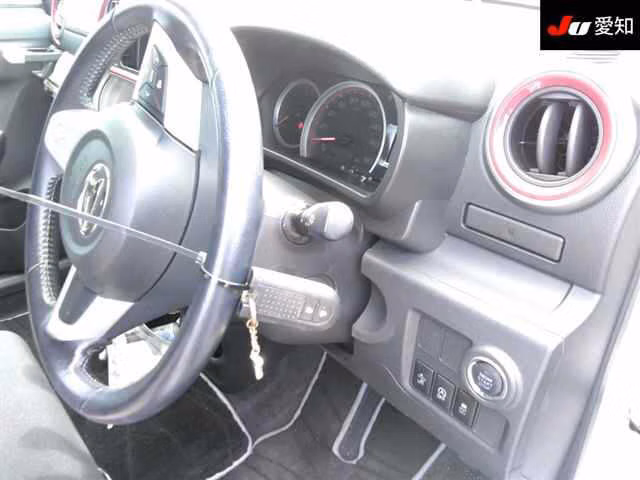DAIHATSU BOON