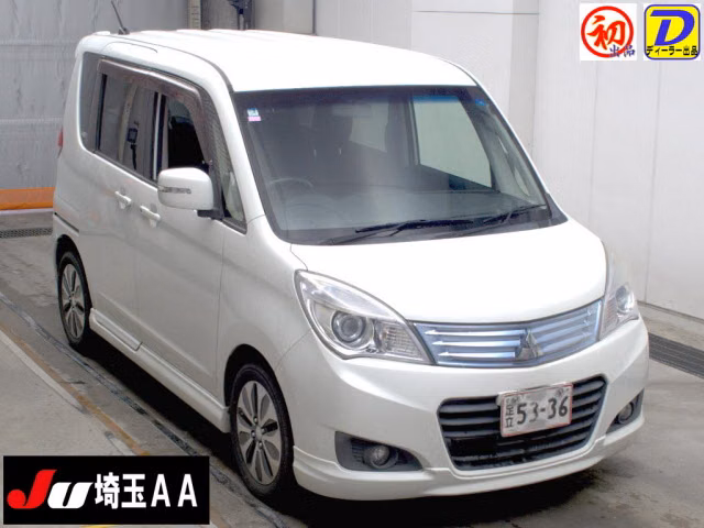 MITSUBISHI DELICA D:2