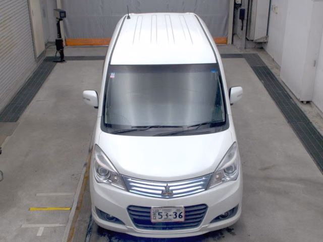 MITSUBISHI DELICA D:2