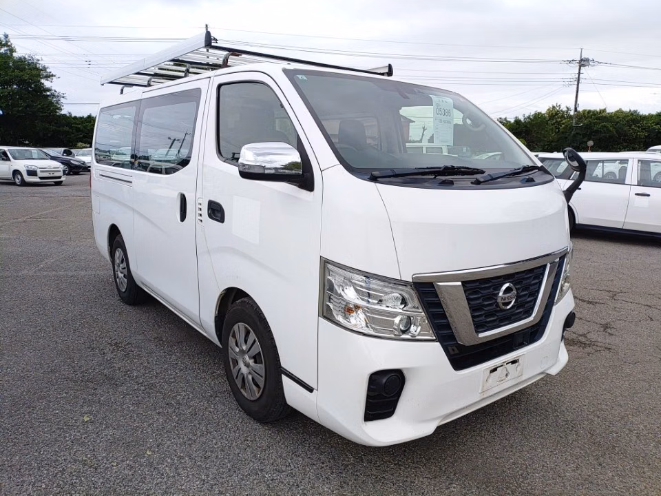 NISSAN NV350 CARAVAN