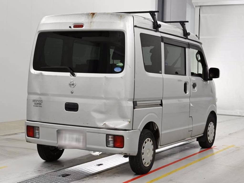 NISSAN NV100 CLIPPER