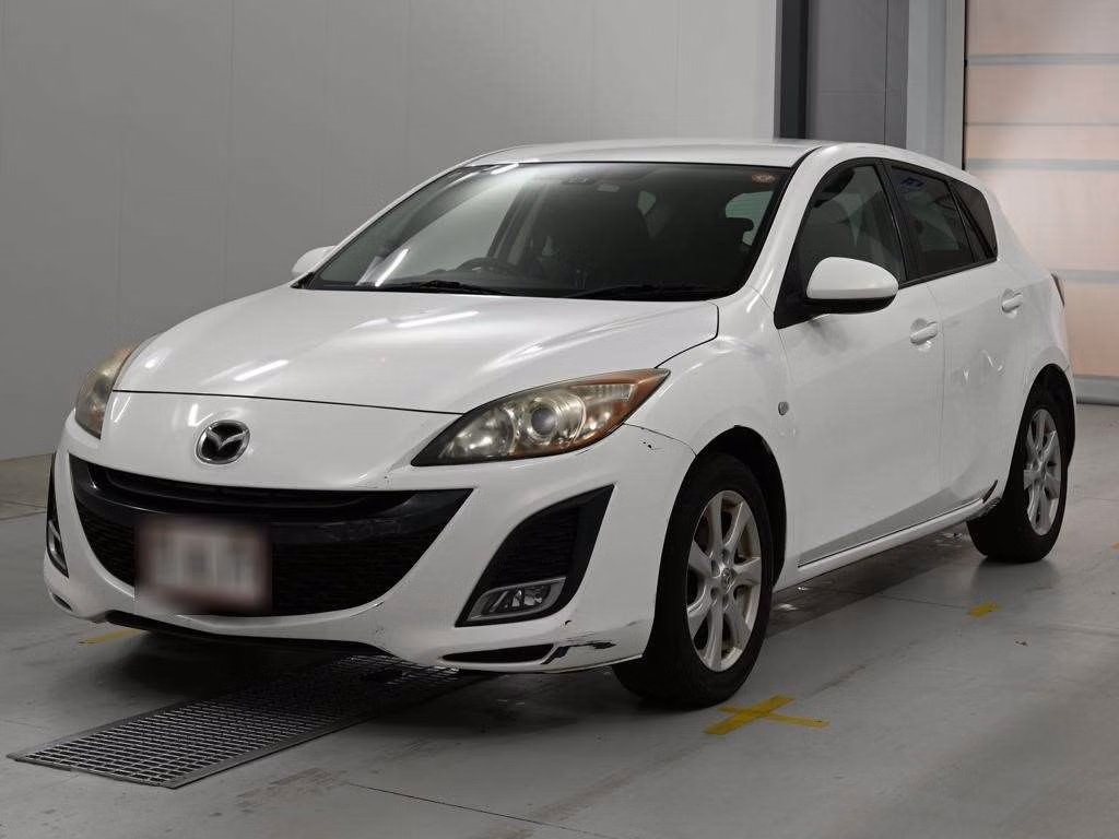 MAZDA AXELA