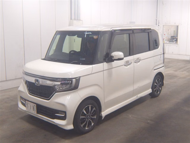 HONDA N-BOX